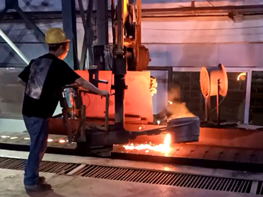 অপারেটর উচ্চ নমনীয়তা আছে এবং সহজেই জিনিস ধরা