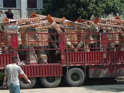 মিয়ানমারে সাতটি ম্যানিপুলার সরবরাহ করা হয়েছে